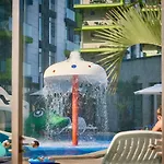 Dava Pool & Mamaia Nord 3* Năvodari