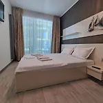 Dava Pool & Mamaia Nord Lägenhet 3*