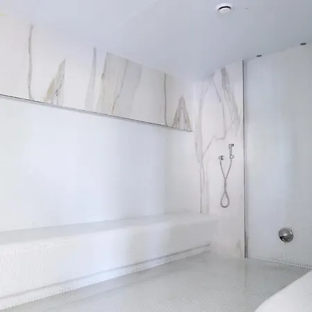 Apartment Dava Pool & Mamaia Nord *