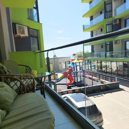 Dava Pool & Mamaia Nord